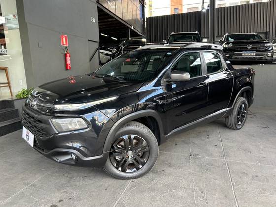 FIAT TORO 2.4 16V MULTIAIR FLEX BLACKJACK AT9 FIAT TORO 2.4 16V MULTIAIR FLEX BLACKJACK AT9